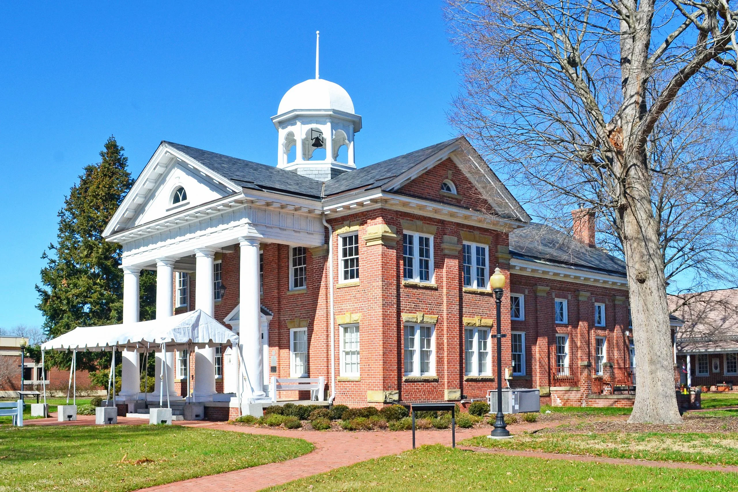 Commercial roofing in Richmond, VA